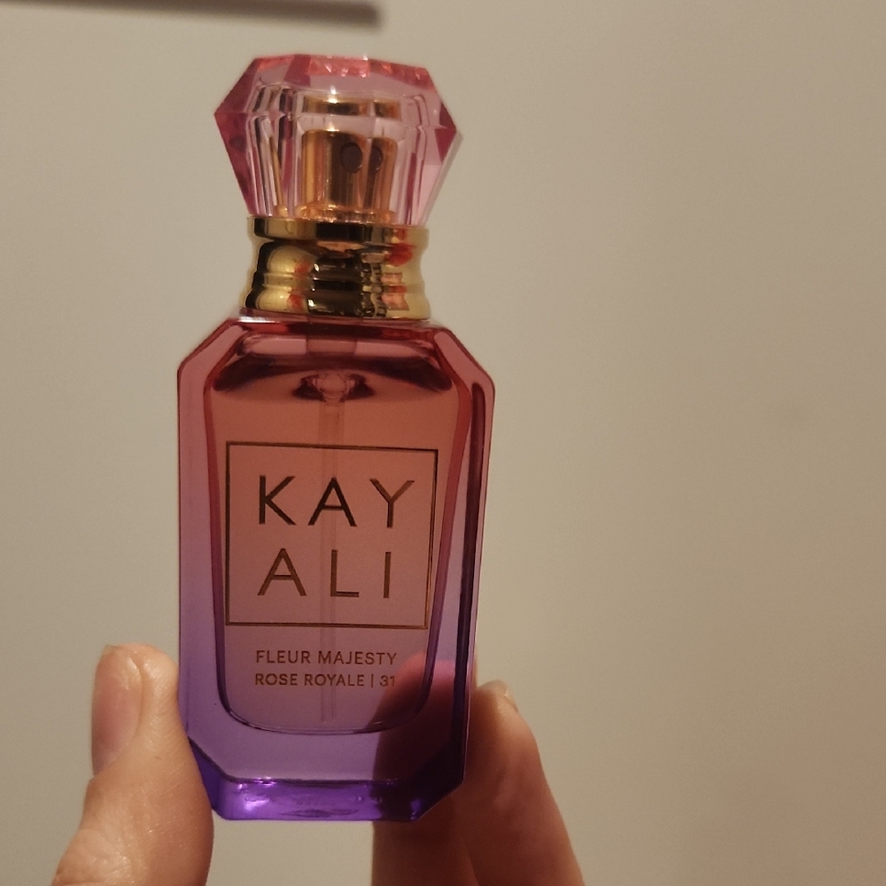 Kayali Fleur Majesty Perfume